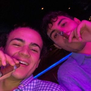 Meet your Posher, Justin